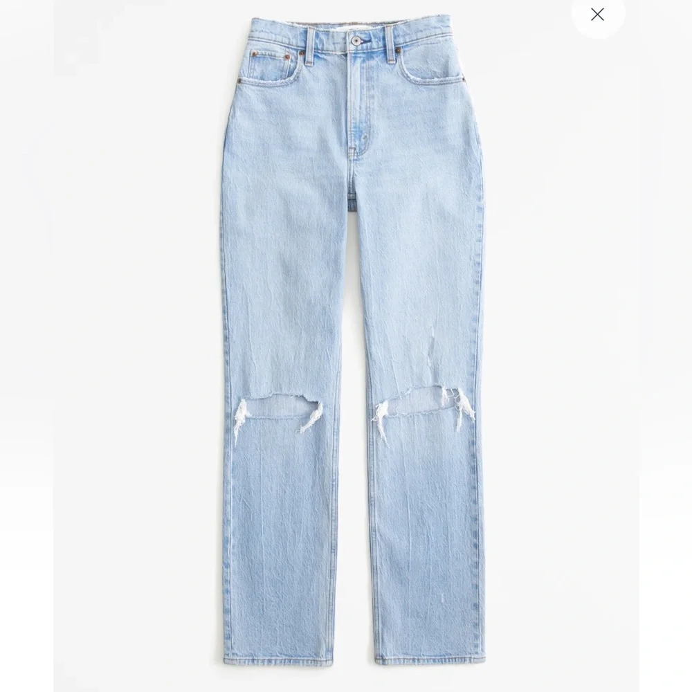 Abercrombie Curve Love 90s Ultra High Rise Straight Jeans - Picture 2 of 16